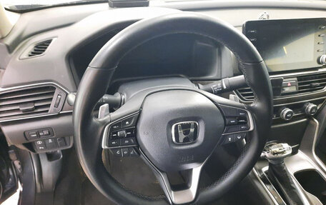 Honda Accord IX рестайлинг, 2019 год, 2 450 000 рублей, 14 фотография