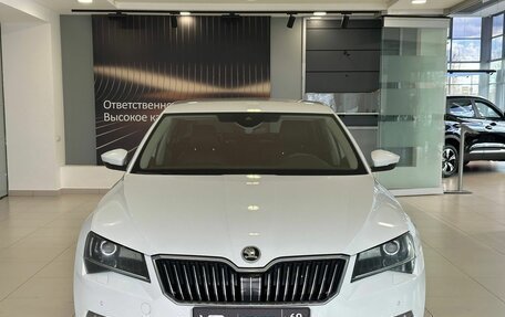 Skoda Superb III рестайлинг, 2015 год, 1 517 000 рублей, 2 фотография