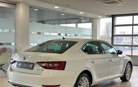 Skoda Superb III рестайлинг, 2015 год, 1 517 000 рублей, 4 фотография