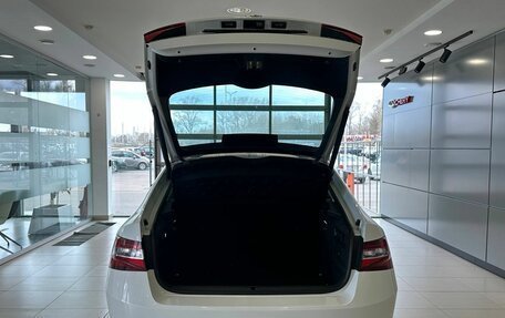 Skoda Superb III рестайлинг, 2015 год, 1 517 000 рублей, 23 фотография
