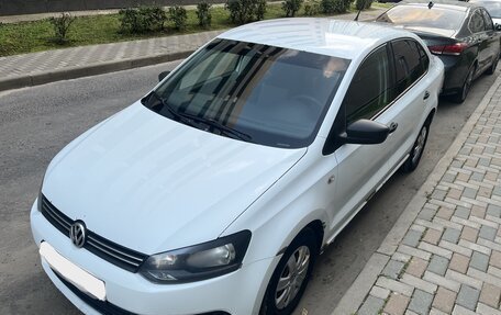 Volkswagen Polo VI (EU Market), 2014 год, 315 000 рублей, 1 фотография