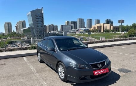 Honda Accord VII рестайлинг, 2003 год, 820 000 рублей, 1 фотография