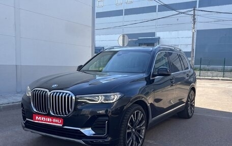 BMW X7, 2021 год, 7 100 000 рублей, 1 фотография
