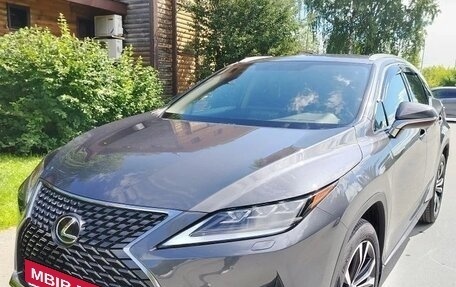 Lexus RX IV рестайлинг, 2021 год, 5 800 000 рублей, 1 фотография