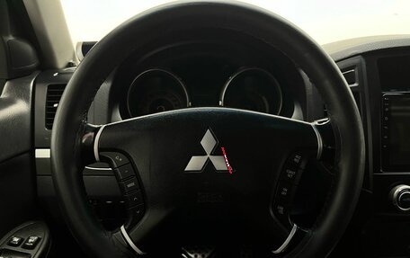 Mitsubishi Pajero IV, 2011 год, 1 690 000 рублей, 25 фотография