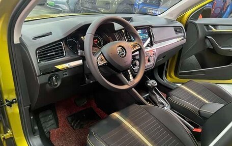 Skoda Kamiq I, 2022 год, 1 370 000 рублей, 8 фотография