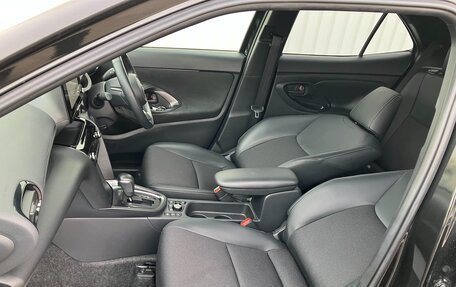 Toyota Yaris Cross, 2023 год, 1 513 000 рублей, 8 фотография