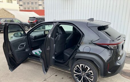 Toyota Yaris Cross, 2023 год, 1 513 000 рублей, 7 фотография