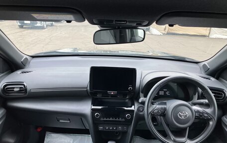 Toyota Yaris Cross, 2023 год, 1 513 000 рублей, 18 фотография