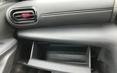 Toyota Yaris Cross, 2023 год, 1 513 000 рублей, 31 фотография