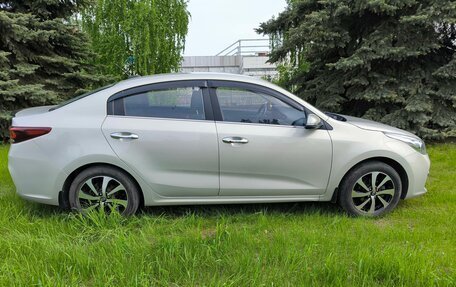 KIA Rio IV, 2018 год, 1 407 000 рублей, 4 фотография