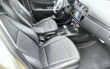 KIA Rio IV, 2018 год, 1 407 000 рублей, 15 фотография