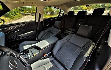 Lexus ES VII, 2025 год, 8 350 000 рублей, 7 фотография