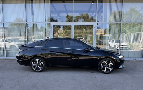 Hyundai Elantra, 2023 год, 2 050 000 рублей, 4 фотография