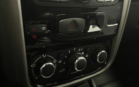 Renault Duster I рестайлинг, 2014 год, 823 000 рублей, 21 фотография