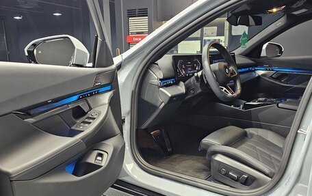 BMW 5 серия, 2025 год, 7 100 311 рублей, 11 фотография