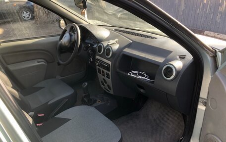 Renault Logan I, 2008 год, 145 000 рублей, 3 фотография