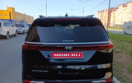 KIA Carnival, 2021 год, 3 800 000 рублей, 2 фотография