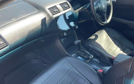 Honda Accord VII рестайлинг, 2003 год, 820 000 рублей, 9 фотография