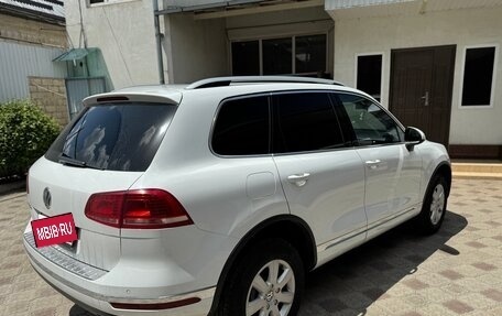 Volkswagen Touareg III, 2015 год, 2 550 000 рублей, 3 фотография