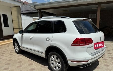 Volkswagen Touareg III, 2015 год, 2 550 000 рублей, 4 фотография