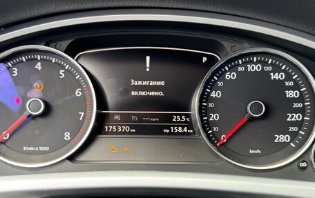 Volkswagen Touareg III, 2015 год, 2 550 000 рублей, 15 фотография
