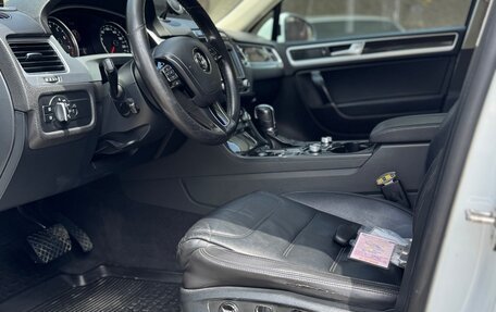 Volkswagen Touareg III, 2015 год, 2 550 000 рублей, 12 фотография