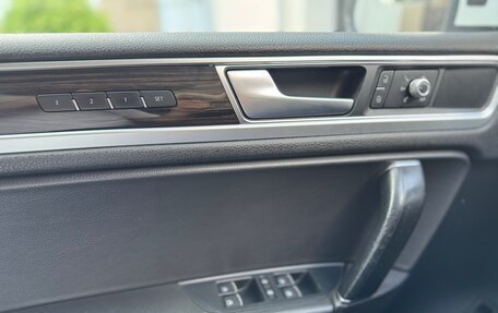 Volkswagen Touareg III, 2015 год, 2 550 000 рублей, 23 фотография