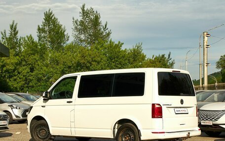 Volkswagen Caravelle T6 рестайлинг, 2016 год, 1 949 000 рублей, 6 фотография