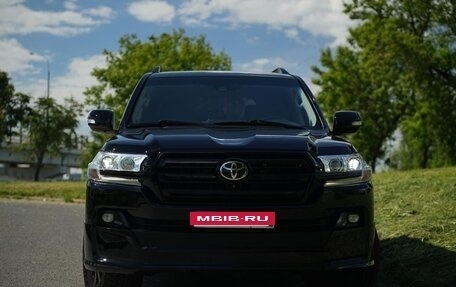 Toyota Land Cruiser 200, 2016 год, 5 500 рублей, 4 фотография