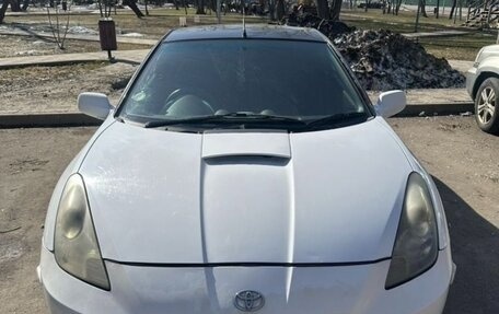 Toyota Celica VII рестайлинг, 1999 год, 650 000 рублей, 1 фотография