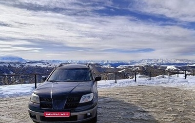 Mitsubishi Outlander III рестайлинг 3, 2004 год, 610 000 рублей, 1 фотография