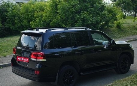 Toyota Land Cruiser 200, 2016 год, 5 500 рублей, 11 фотография
