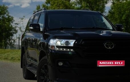 Toyota Land Cruiser 200, 2016 год, 5 500 рублей, 26 фотография