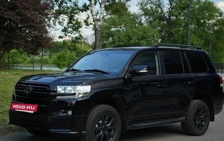 Toyota Land Cruiser 200, 2016 год, 5 500 рублей, 22 фотография