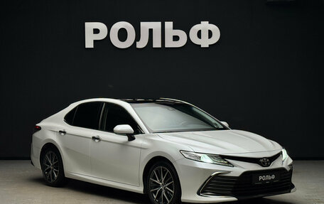 Toyota Camry, 2022 год, 3 200 000 рублей, 1 фотография