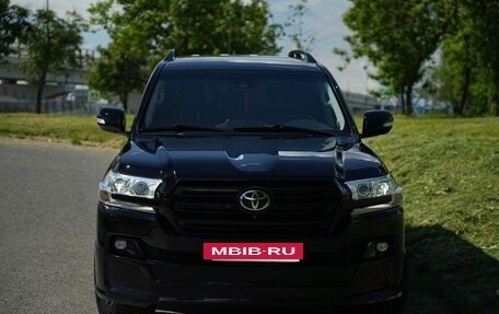 Toyota Land Cruiser 200, 2016 год, 5 500 рублей, 30 фотография