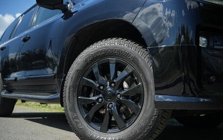 Toyota Land Cruiser 200, 2016 год, 5 500 рублей, 37 фотография