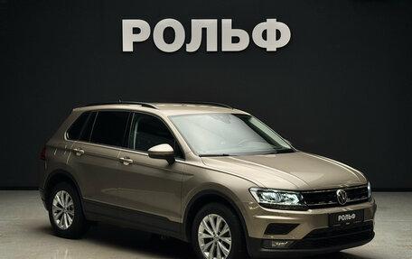 Volkswagen Tiguan II, 2020 год, 2 600 000 рублей, 1 фотография