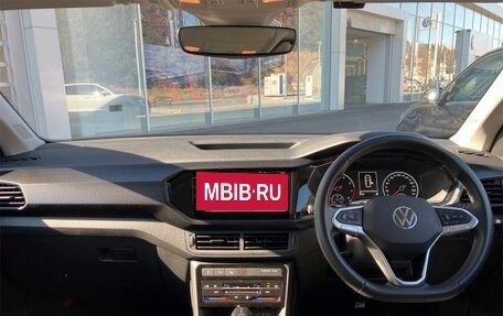 Volkswagen T-Cross I, 2023 год, 1 147 000 рублей, 7 фотография