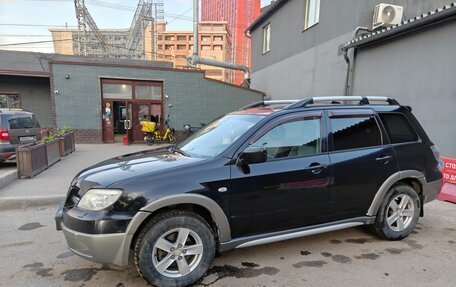 Mitsubishi Outlander III рестайлинг 3, 2004 год, 610 000 рублей, 4 фотография