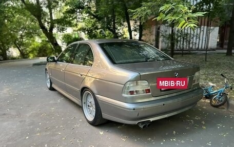 BMW 5 серия, 1999 год, 900 000 рублей, 4 фотография