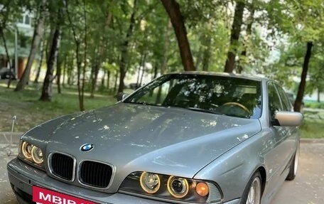 BMW 5 серия, 1999 год, 900 000 рублей, 2 фотография