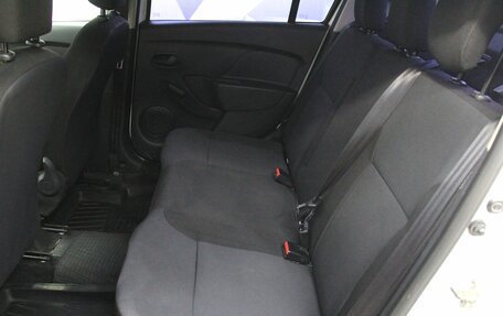 Renault Logan II, 2014 год, 676 300 рублей, 22 фотография