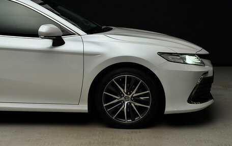 Toyota Camry, 2022 год, 3 200 000 рублей, 7 фотография