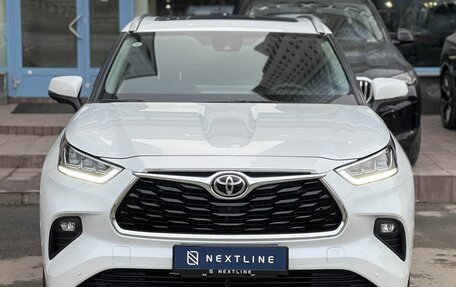 Toyota Highlander, 2025 год, 5 090 000 рублей, 4 фотография