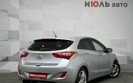 Hyundai i30 II рестайлинг, 2013 год, 970 000 рублей, 6 фотография