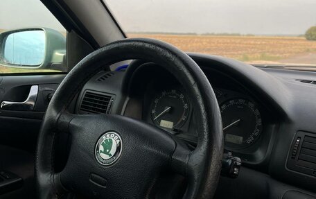 Skoda Octavia IV, 2001 год, 415 000 рублей, 8 фотография