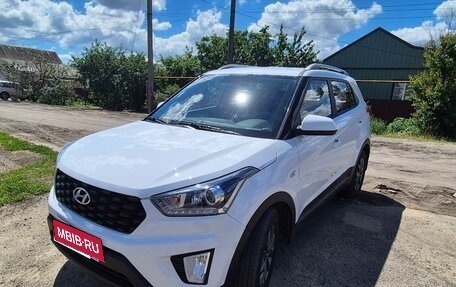 Hyundai Creta I рестайлинг, 2021 год, 2 200 000 рублей, 1 фотография