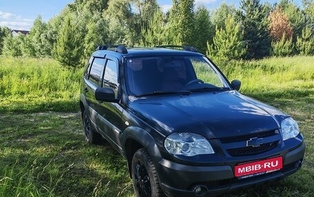 Chevrolet Niva I рестайлинг, 2012 год, 350 000 рублей, 1 фотография